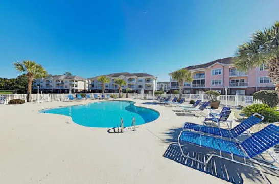 Elegant 3BR Condo at Magnolia Pointe Hotels in 