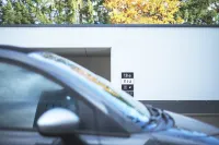 Holiday Inn - the niu, BELT FRANKFURT ESCHBORN by IHG - parking