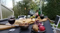 Wellness Aan Het Water in Earnewoude - 3-Star