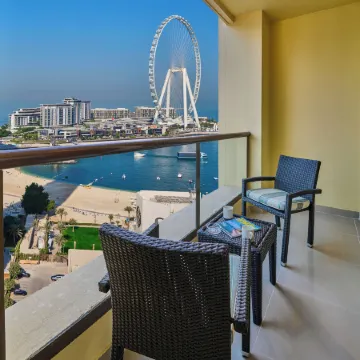 Ramada Hotel & Suites by Wyndham Dubai JBR