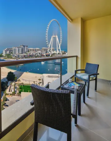 Ramada Hotel & Suites by Wyndham Dubai JBR