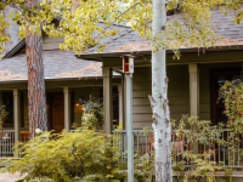 The Cottages at Bigfork Hotels in Bigfork