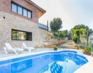 Villa in Costa Brava Near Cala Canyelles Beach - Villas