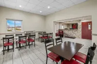 Red Roof Inn Ames - 朝食