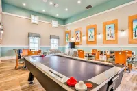 Elegant Waterfront Condo With Central AC, Balcony, and Shared Pools & hot Tubs