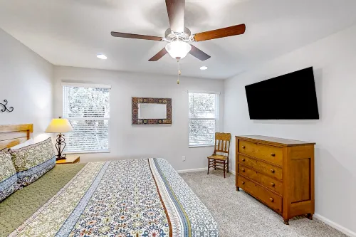 Newly-built 2-story Home Near the Ocean With Patio, Washer/dryer, Streaming