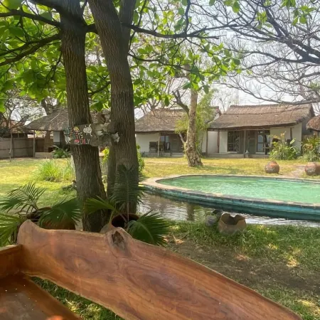 Mgoza Lodge