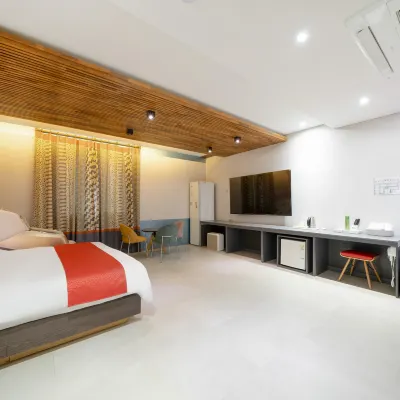 Iksan Hue Drove-in Self Check-in Motel Hotel berhampiran Taman Seodong