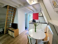 Peaceful Ardennes Getaway for 4 Guests - Chalets