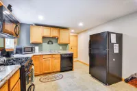 1 Mi to Brantingham Lake: New York Getaway! - Wifi