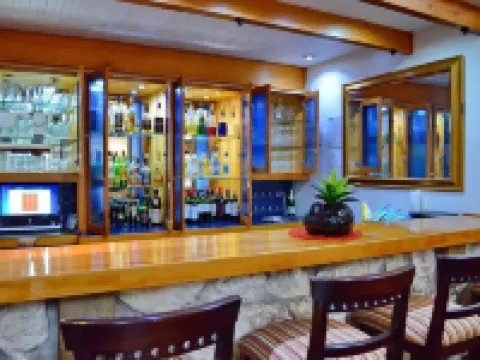 オークハースト ホテル ジョージのホテル