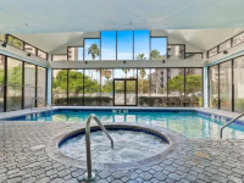JS LUXURY VACATION