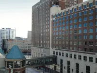 The Marc Hotel Các khách sạn gần Thư viện Công cộng Milwaukee