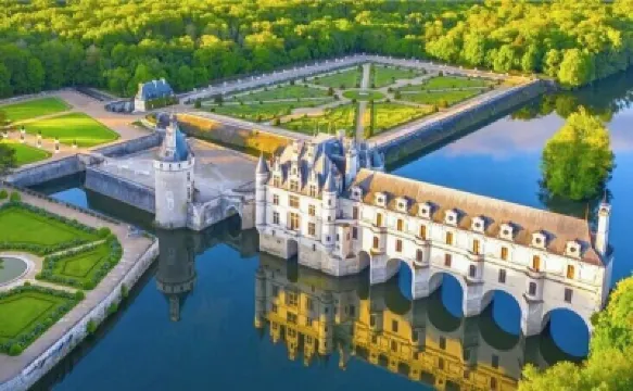 Aux Chambres des Dames Hotels in 