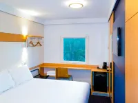 Ibis Budget Gosford - Parking