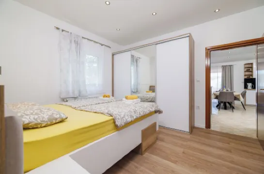 Apartments by the Sea in Lopar