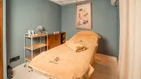 Braat Hotel - Kylpylä
