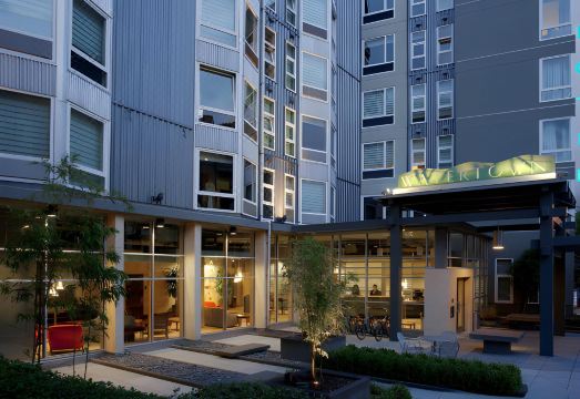 스테이파인애플 앳 워터타운 호텔