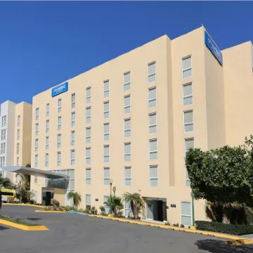 City Express by Marriott Tijuana Insurgentes Hotels near Maclovio Rojas