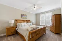 Lake Oconee - Waterfront 3 BR, 3 BA condo inside Reynolds, Greensboro, GA.