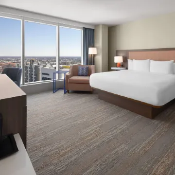 La Quinta Inn & Suites by Wyndham Jamaica NYC/JFK AirTrain Отели рядом с достопримечательностью «Железнодорожная станция JFK Air Train»