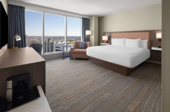 라 퀸타 인 & 스위트 바이 윈덤 자메이카 NYC/JFK 에어트레인 플러싱 메도스 주변 호텔