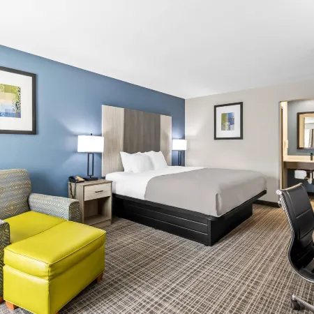 Quality Inn & Suites Civic Center