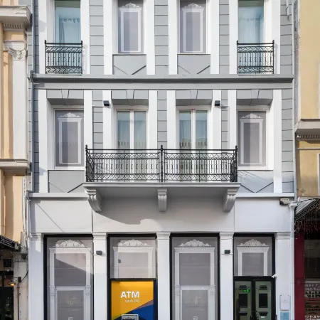 Athenian Heart Suites