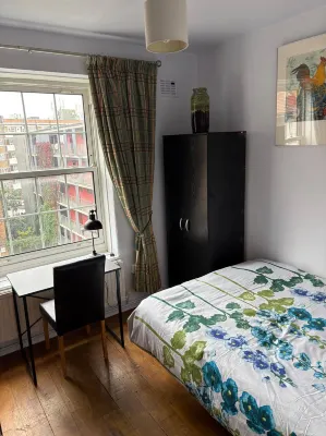 The Peaceful Pembury Room – Cozy Stay in the Heart of Hackney 해크니 엠파이어 주변 호텔