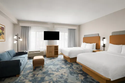 Hampton Inn & Suites Ontario
