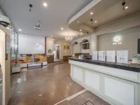 GAIA HOTEL Hotels near منتزه سامدا