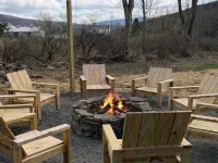 Hog Mountain Chalet • Hot Tub • Near Belleayre Hotels in Middletown