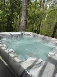 Lake Lanier Retreat, Dock, Firepit, Home Theater,HotTub