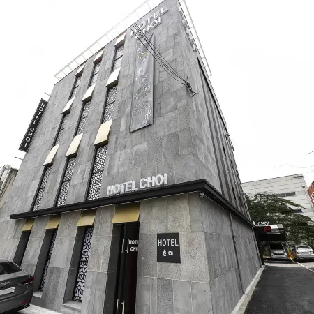Myeonmok Choi Hotel Отели рядом с достопримечательностью «Тондэмун-гу»