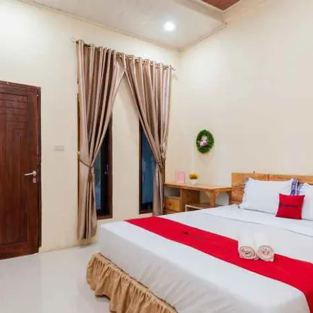 RedDoorz Sapo Rumbia 2 Berastagi