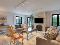 Prime Montecito Beach Location Hotels in Montecito