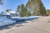 Family Escape in Crystal Mtn Resort! 13 Mi to Lake - 3-Star