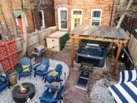 Lou Luxe- Speakeasy, Epic Arcade, Hottub & FirePit - Jacuzzi