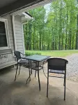 Downtown Helen House on 4 acres adjoining Unicoi State Park. Hikers Paradise!!!