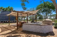 Rancho La Trinidad Horseback Riding Отели в г. 
