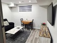 Cozy Two Bedrooms Basement Suite