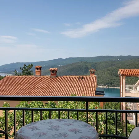 Apartments Josip