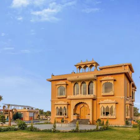 ELIVAAS Nirvana 5BHK Farmhouse with Pool