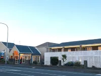 Best Western Newmarket Inn & Suites Hotels near ASB Showgrounds