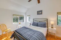 Ellsworth Home ~ 18 Mi to Acadia Nat'l Park! - parking