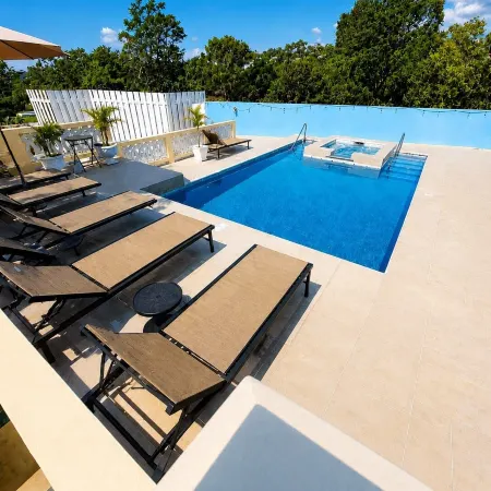 Dela De-Rose Guest House Negril Jamaica