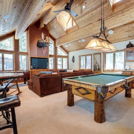 'one Moose Lodge' Tahoe Donner Vacation Rental!