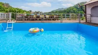 Chungju Palbong Glamping - Pools