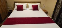 Dream Hotel - parking