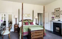 Audleys Wood Hotel, Basingstoke - Виллы